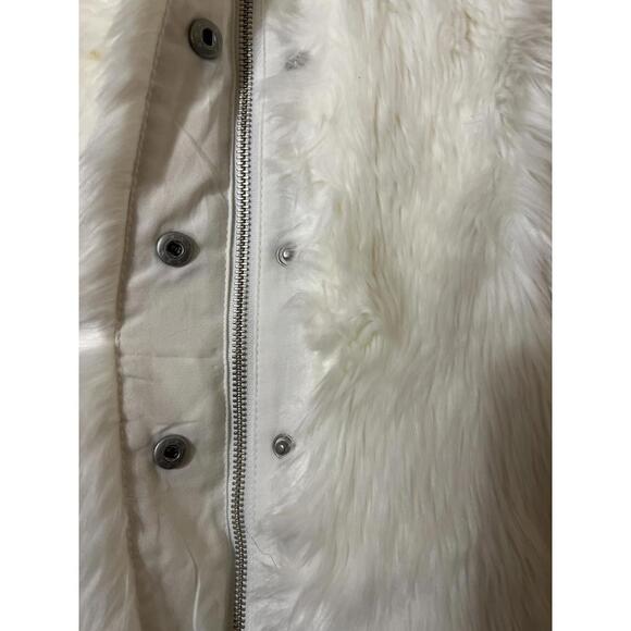 MNG White Faux Fur Hooded Vest with Ribbed Hem XS Coquette - Picture 4 of 7